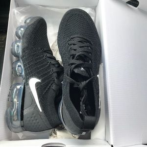 Womans Nike Vapor Max Fly Knit Black Size 8.5 US